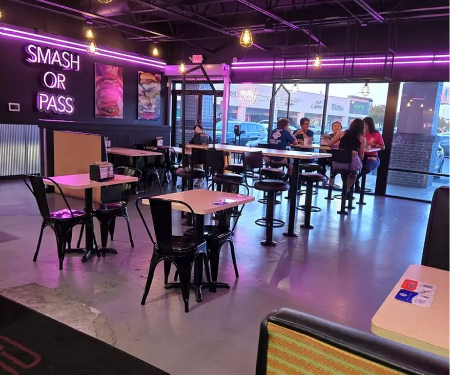 bunslut store interior