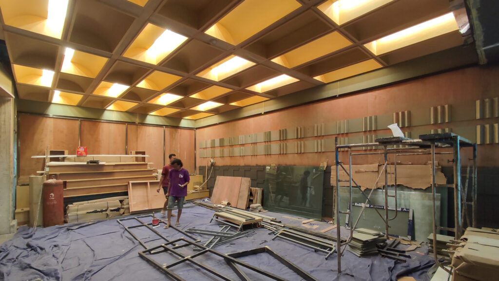 Samarinda, Indonesia - March 09, 2024 : Interior and ceiling work of Food and Beverage unit on shopping mall